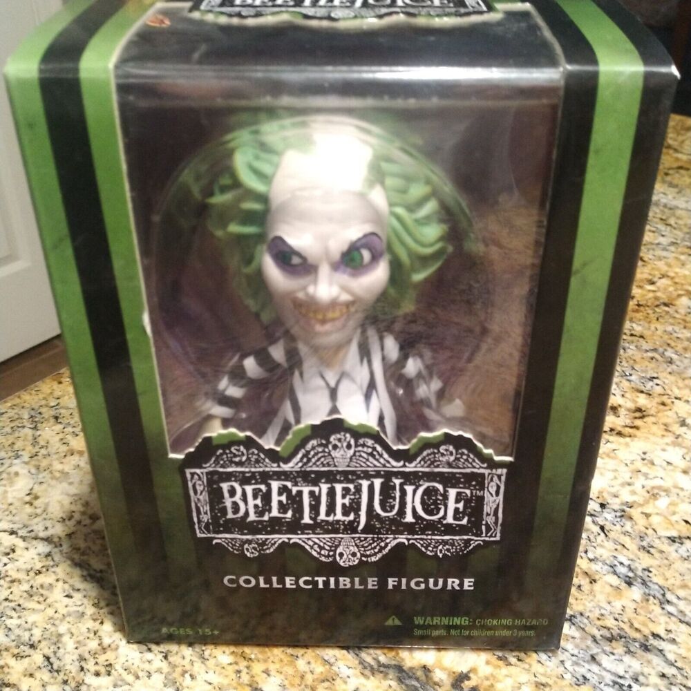 Beetlejuice Stylized Collectible 6" Action Figure Mezco Toyz Horror NIB Sealed